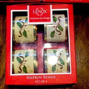 Lenox holiday Napkin Rings set of 4